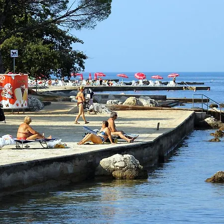 With A Parking Space - 6978 * Umag