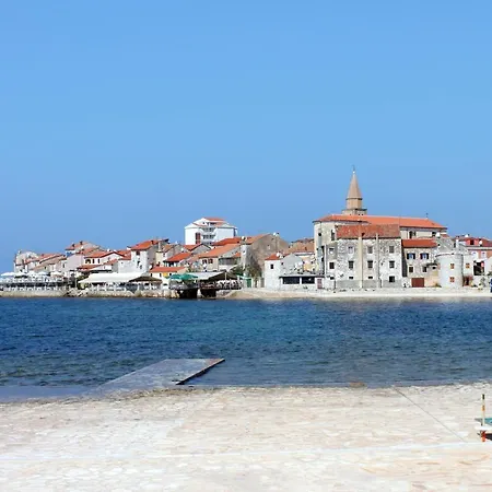 With A Parking Space - 6978 Apartment Umag