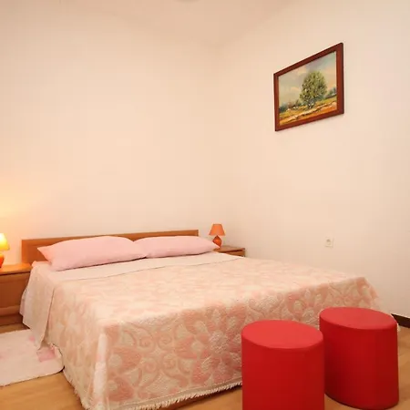 With Parking Space - 6978 Apartamento Umago