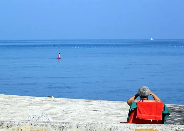 With Parking Space - 6978 Lejlighed Umag