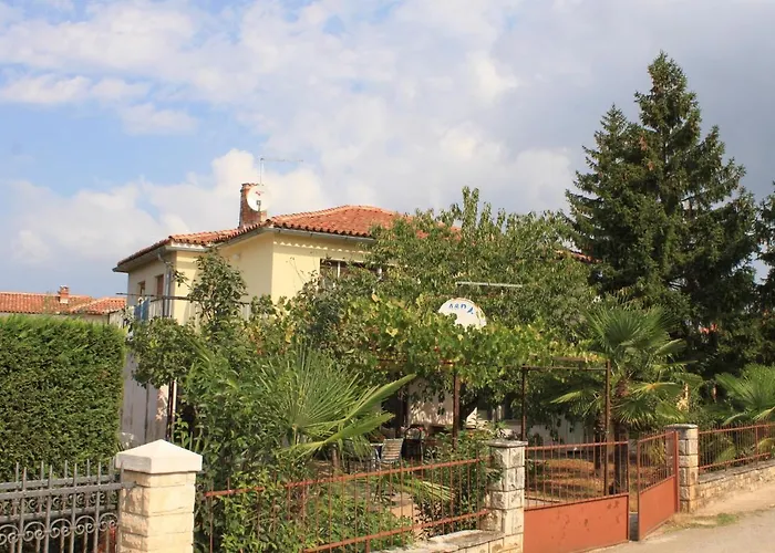 With Parking Space - 6978 Umag